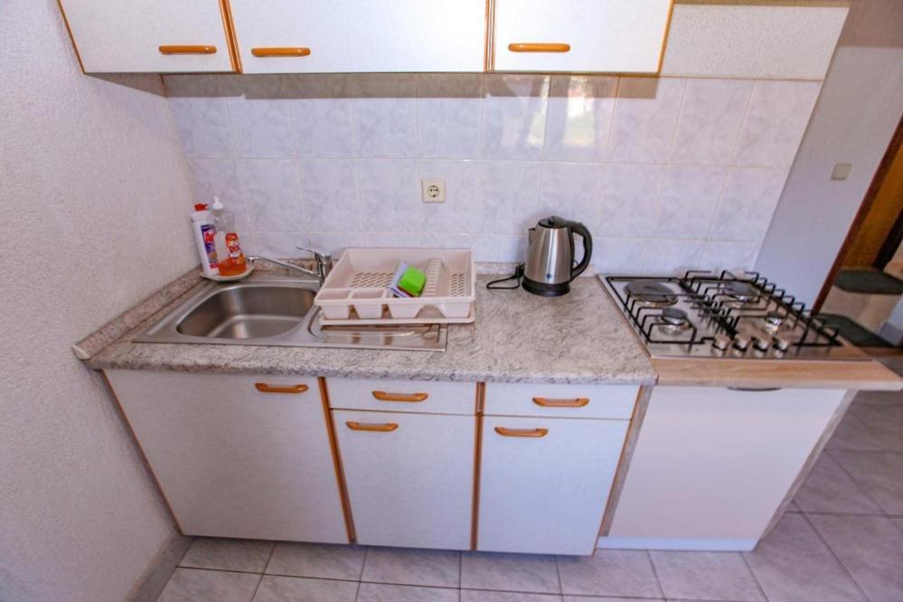 Apartments Dinko Novalja Kültér fotó