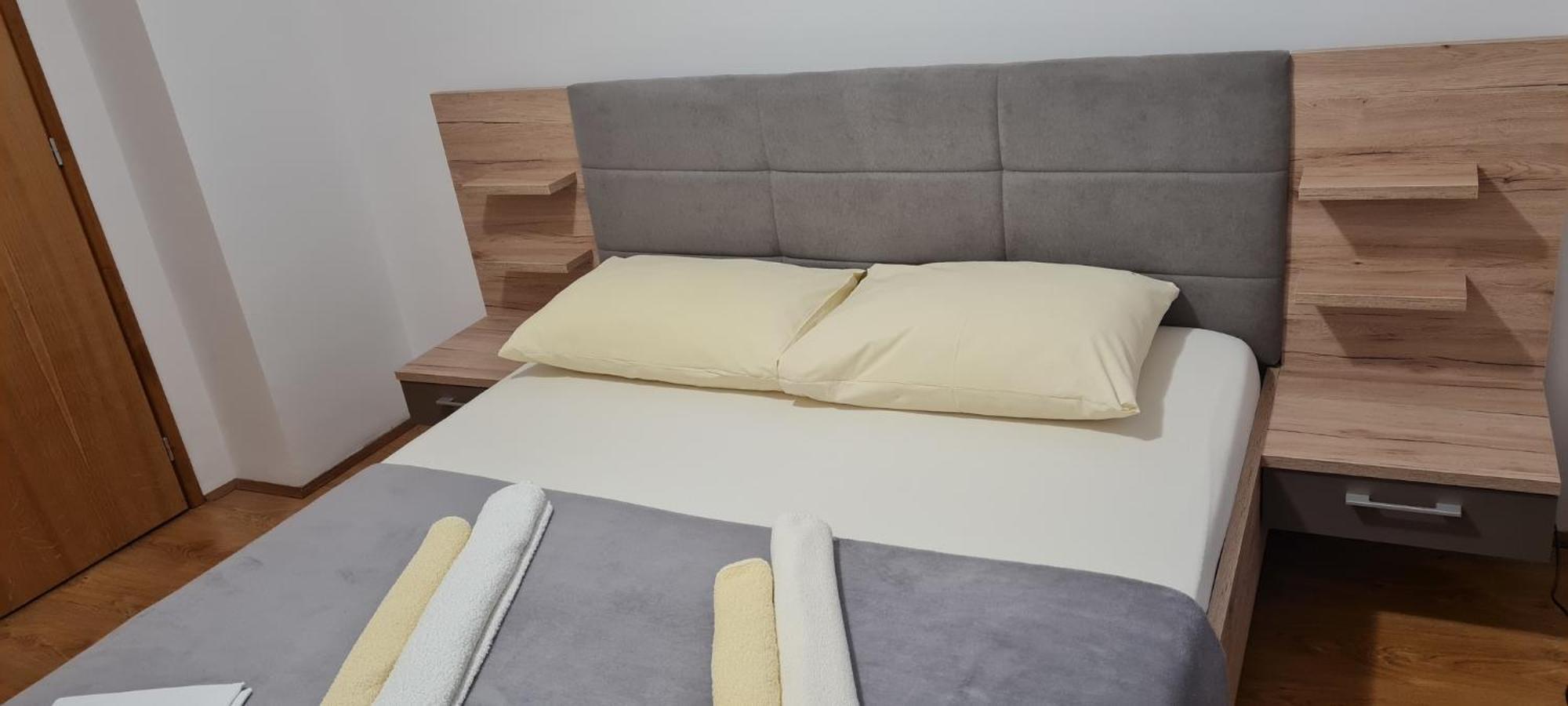 Apartments Dinko Novalja Kültér fotó