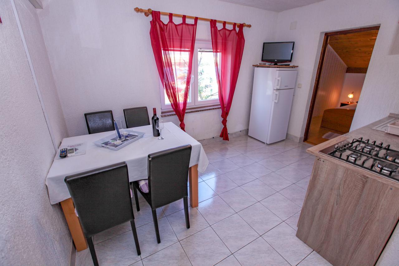 Apartments Dinko Novalja Kültér fotó
